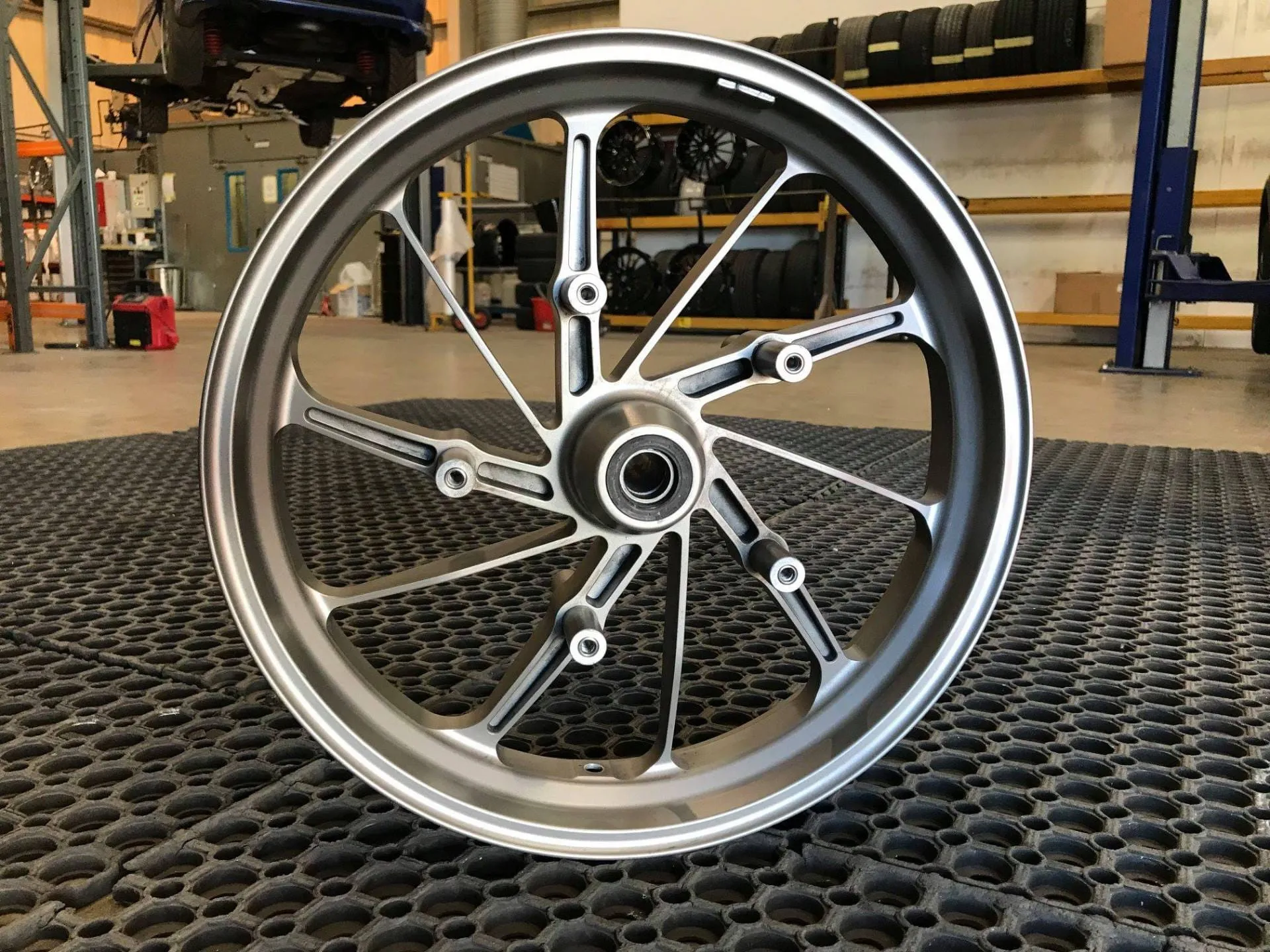 Diamond cut alloy wheel after CNC lathe refurbishment Direct Finish York